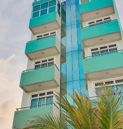 Acacia Beach Hotel Hulhumalé Exterior foto