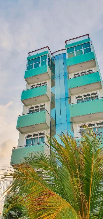 Acacia Beach Hotel Hulhumalé Exterior foto